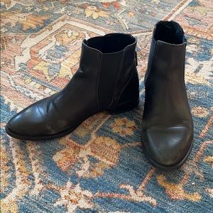 Steve Madden Chelsea Boot